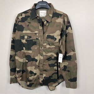 New With Tags Camouflage Shirt Women Button up Long‎ Sleeve Size Small Cotton
